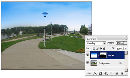 Dodat nov lejer sa gradijentnim plavo-belim prelivom i Overlay blend modom